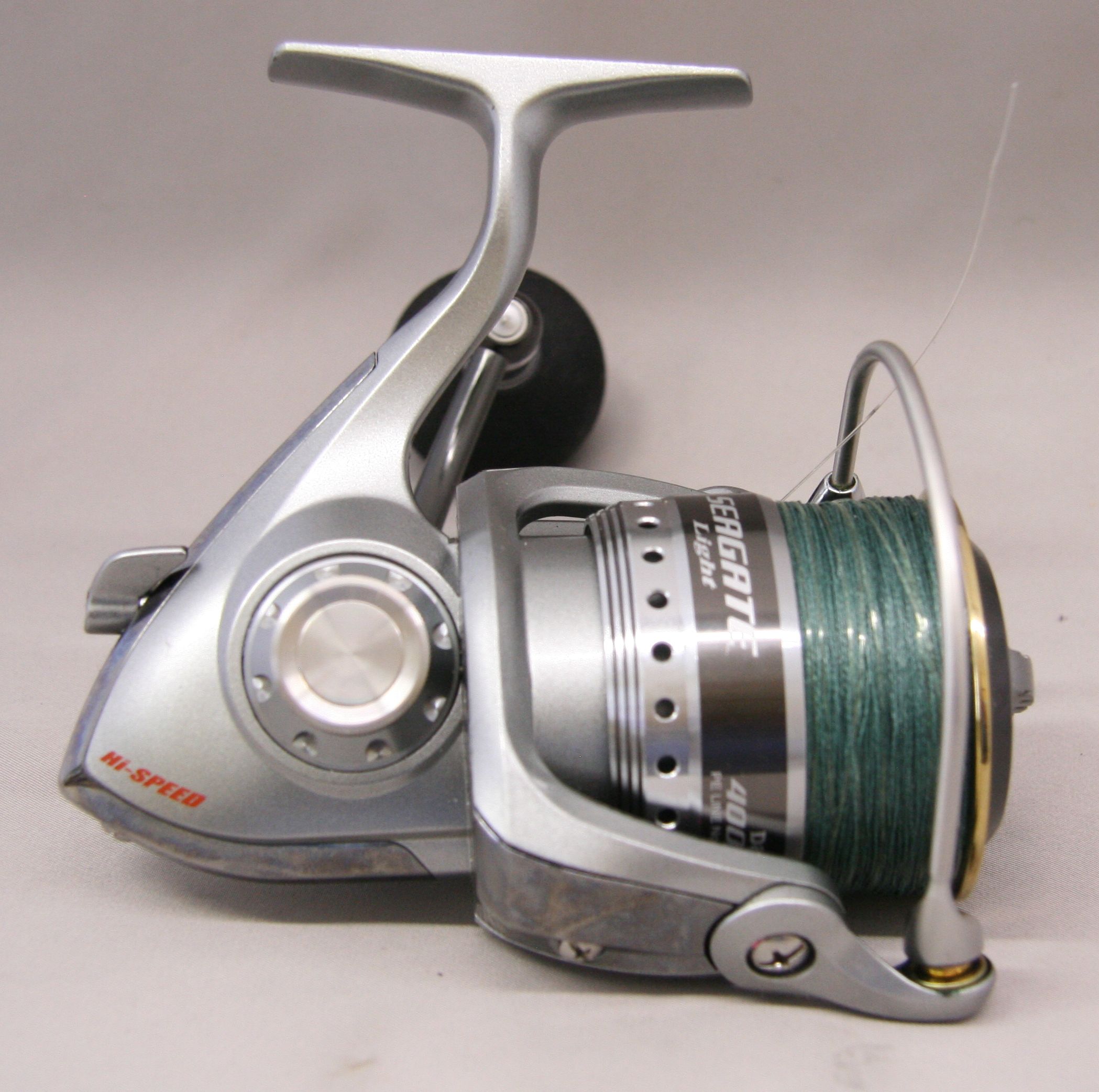 https://www.ricksrods.com/photos/ReelsandSpools/r2549-1-Daiwa-Seagate.jpg